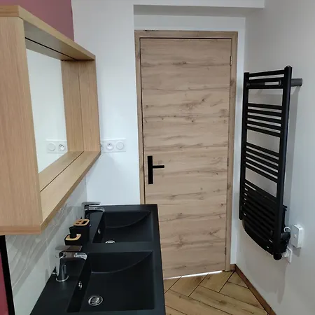 La Rose Des Vents Apartment *